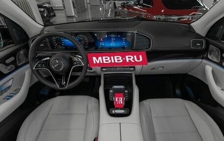 Mercedes-Benz GLS, 2023 год, 16 900 000 рублей, 11 фотография