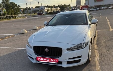 Jaguar XE I рестайлинг, 2015 год, 1 575 000 рублей, 2 фотография