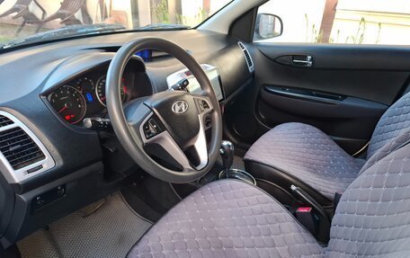 Hyundai i20 IB рестайлинг, 2010 год, 690 000 рублей, 4 фотография