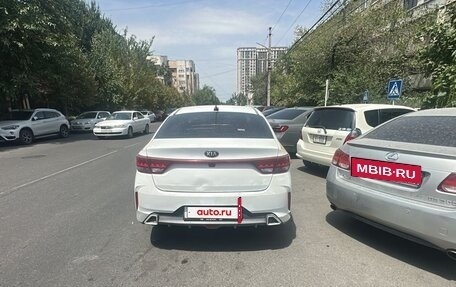 KIA Rio IV, 2021 год, 1 300 000 рублей, 2 фотография