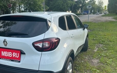 Renault Kaptur I рестайлинг, 2019 год, 1 400 000 рублей, 9 фотография