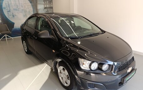 Chevrolet Aveo III, 2013 год, 650 000 рублей, 3 фотография