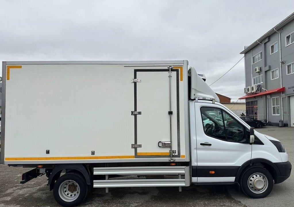 Ford Transit, 2021 год, 2 500 000 рублей, 5 фотография