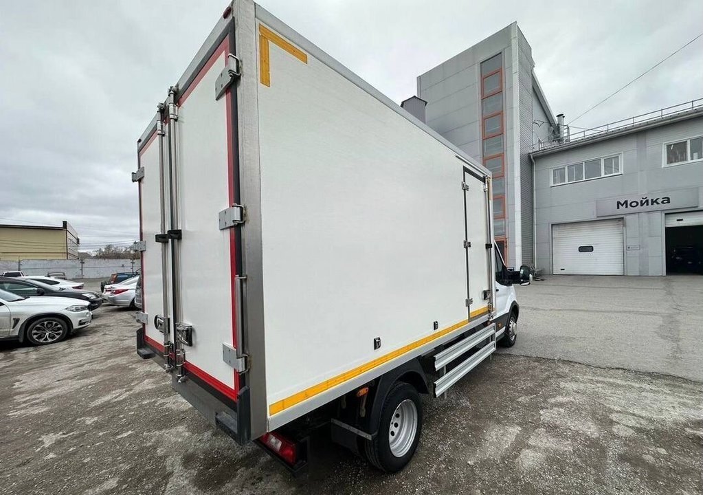 Ford Transit, 2021 год, 2 500 000 рублей, 7 фотография