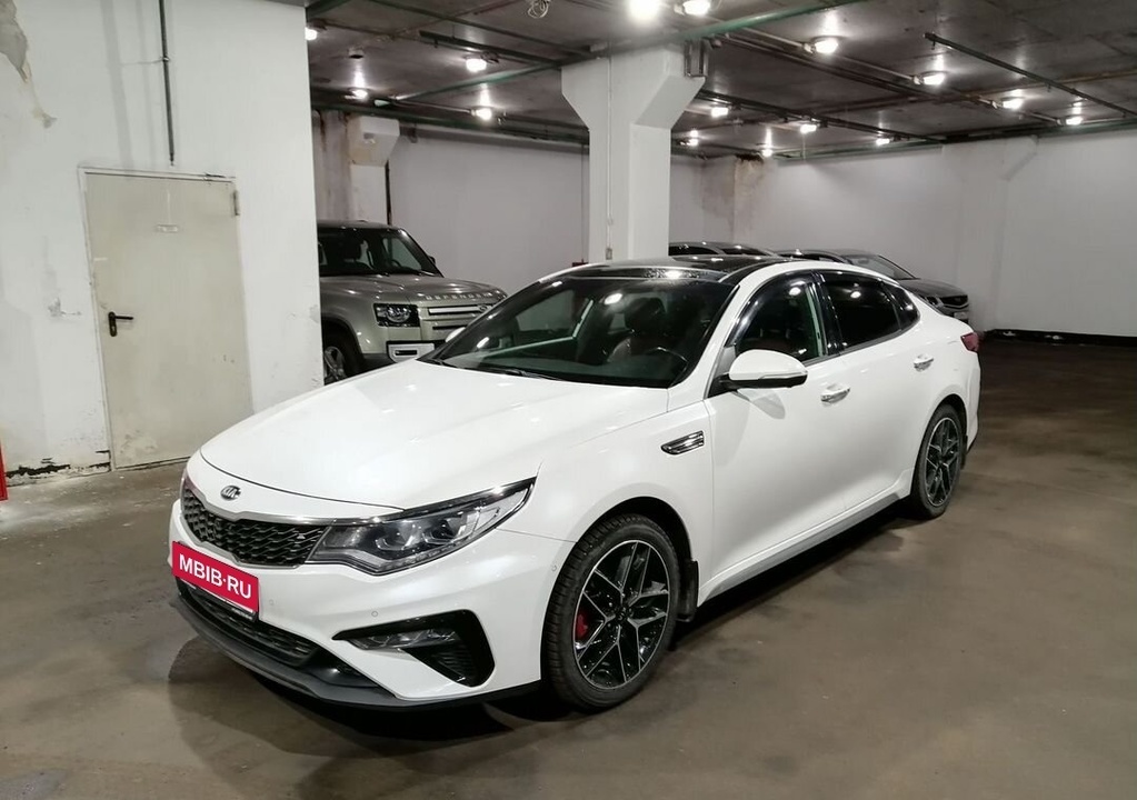 KIA Optima, 2018 год, 1 973 700 рублей, 3 фотография