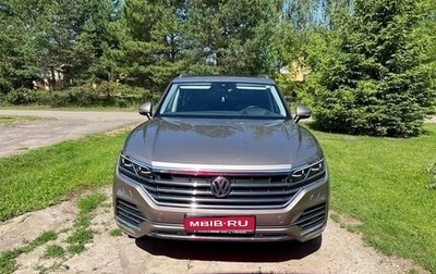 Volkswagen Touareg III, 2018 год, 5 557 000 рублей, 1 фотография