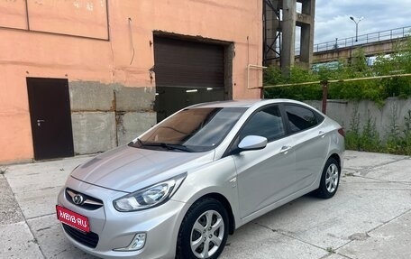 Hyundai Solaris II рестайлинг, 2011 год, 800 000 рублей, 1 фотография