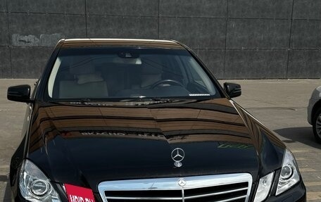 Mercedes-Benz E-Класс, 2011 год, 2 200 000 рублей, 1 фотография