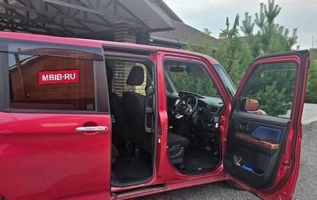 Toyota Roomy I, 2019 год, 1 299 999 рублей, 5 фотография