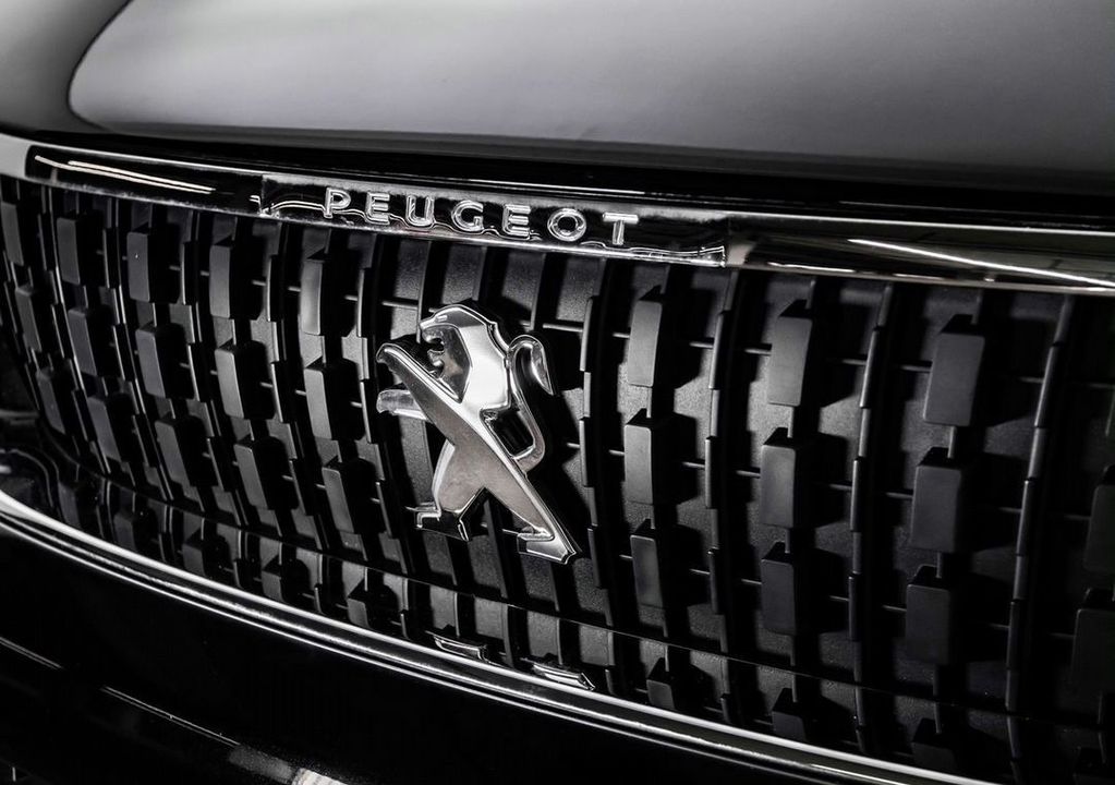 Peugeot Traveller, 2024 год, 7 140 000 рублей, 5 фотография