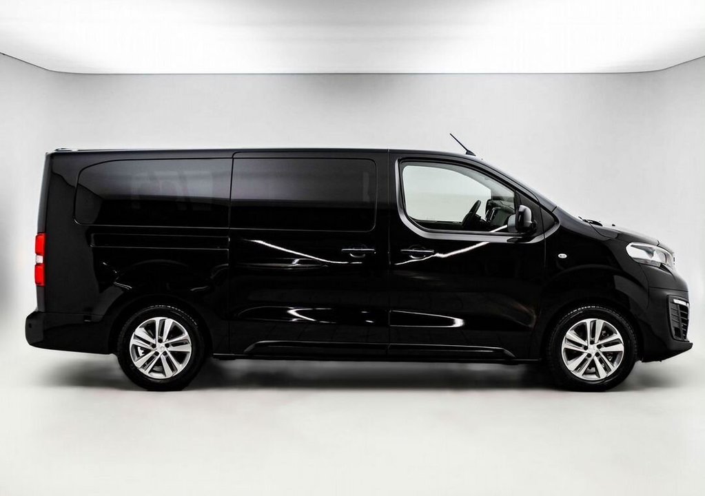 Peugeot Traveller, 2024 год, 7 140 000 рублей, 7 фотография