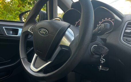 Ford Fiesta, 2018 год, 1 100 000 рублей, 10 фотография