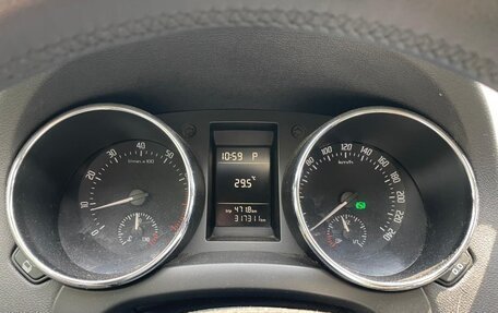 Skoda Yeti I рестайлинг, 2011 год, 550 000 рублей, 11 фотография