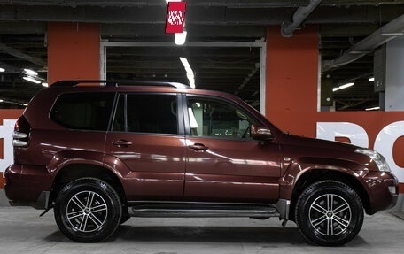 Toyota Land Cruiser Prado 120 рестайлинг, 2006 год, 1 798 000 рублей, 4 фотография