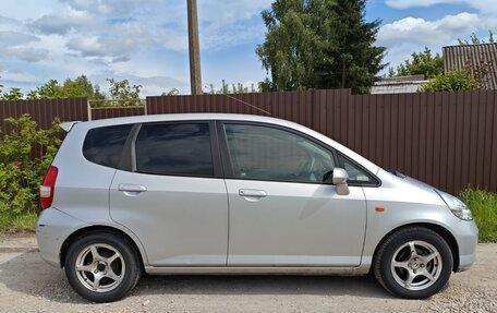 Honda Jazz I рестайлинг, 2003 год, 450 000 рублей, 4 фотография