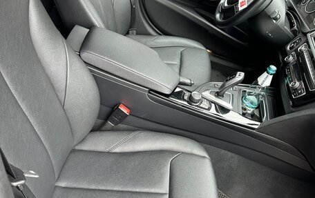 BMW 3 серия, 2018 год, 2 600 000 рублей, 9 фотография