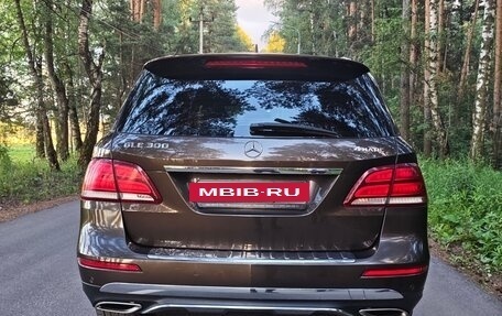 Mercedes-Benz GLE, 2016 год, 3 750 000 рублей, 6 фотография