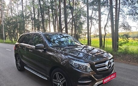 Mercedes-Benz GLE, 2016 год, 3 750 000 рублей, 2 фотография