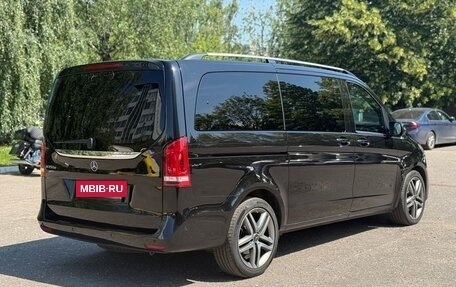 Mercedes-Benz V-Класс, 2019 год, 4 250 000 рублей, 4 фотография