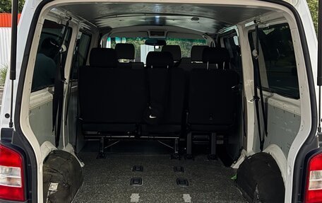 Volkswagen Transporter T5 рестайлинг, 2013 год, 2 450 000 рублей, 10 фотография