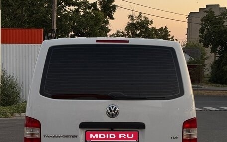 Volkswagen Transporter T5 рестайлинг, 2013 год, 2 450 000 рублей, 6 фотография