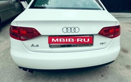 Audi A4, 2011 год, 1 200 000 рублей, 4 фотография