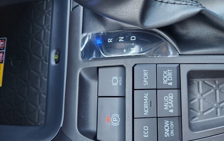 Toyota RAV4, 2025 год, 4 200 000 рублей, 9 фотография