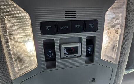 Toyota RAV4, 2025 год, 4 200 000 рублей, 10 фотография