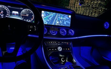 Mercedes-Benz E-Класс, 2017 год, 3 800 000 рублей, 2 фотография