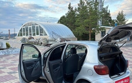 Toyota Vitz, 2002 год, 380 000 рублей, 5 фотография