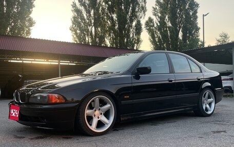 BMW 5 серия, 1997 год, 900 000 рублей, 1 фотография