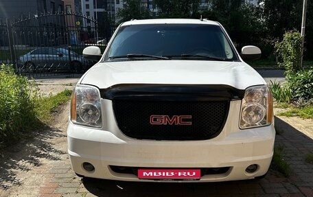 GMC Yukon III, 2007 год, 1 750 000 рублей, 1 фотография