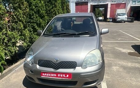 Toyota Vitz, 2004 год, 400 000 рублей, 1 фотография