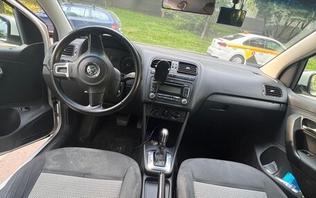 Volkswagen Polo VI (EU Market), 2012 год, 680 000 рублей, 7 фотография