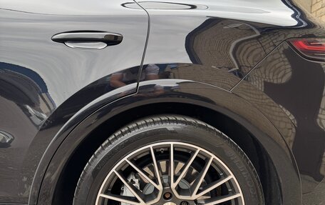Porsche Cayenne III, 2018 год, 6 090 000 рублей, 4 фотография