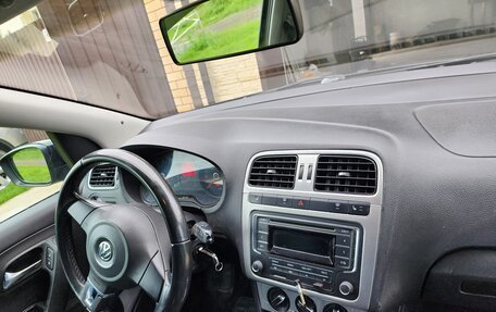 Volkswagen Polo VI (EU Market), 2013 год, 750 000 рублей, 3 фотография
