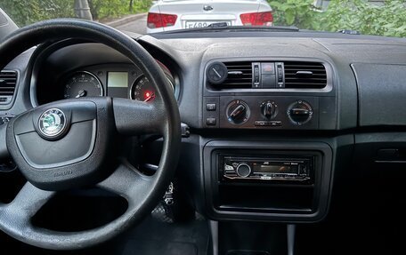 Skoda Fabia II, 2012 год, 650 000 рублей, 2 фотография