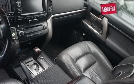 Toyota Land Cruiser 200, 2010 год, 3 000 000 рублей, 7 фотография