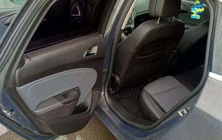 Opel Astra J, 2013 год, 860 000 рублей, 3 фотография