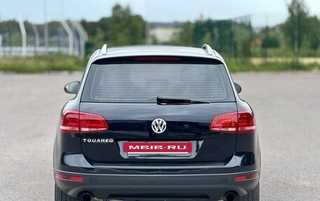 Volkswagen Touareg III, 2015 год, 1 990 000 рублей, 5 фотография