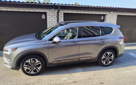 Hyundai Santa Fe IV, 2019 год, 2 900 000 рублей, 2 фотография