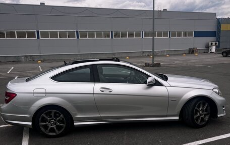 Mercedes-Benz C-Класс, 2012 год, 1 650 000 рублей, 7 фотография