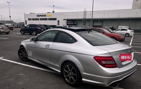 Mercedes-Benz C-Класс, 2012 год, 1 650 000 рублей, 4 фотография