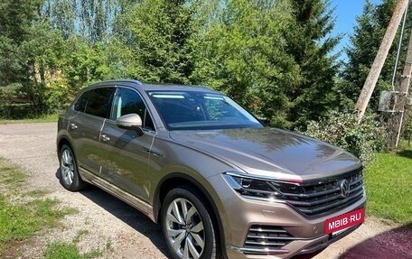 Volkswagen Touareg III, 2018 год, 5 557 000 рублей, 3 фотография