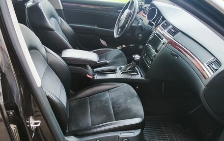 Skoda Superb III рестайлинг, 2012 год, 1 450 000 рублей, 11 фотография