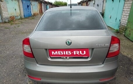 Skoda Octavia, 2011 год, 800 000 рублей, 2 фотография