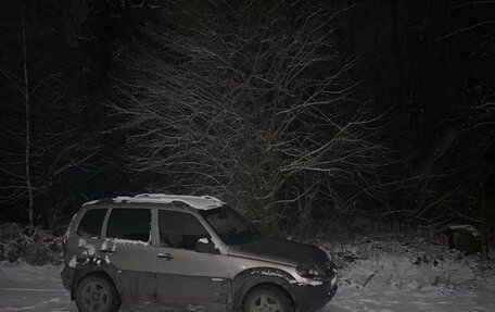 Chevrolet Niva I рестайлинг, 2012 год, 460 000 рублей, 3 фотография