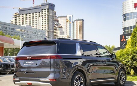 KIA Carnival, 2023 год, 4 130 000 рублей, 5 фотография