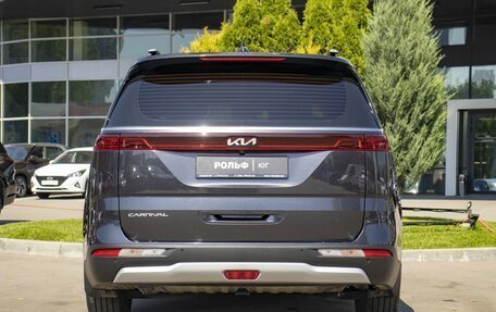 KIA Carnival, 2023 год, 4 130 000 рублей, 6 фотография
