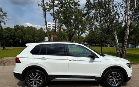 Volkswagen Tiguan II, 2020 год, 3 100 000 рублей, 3 фотография